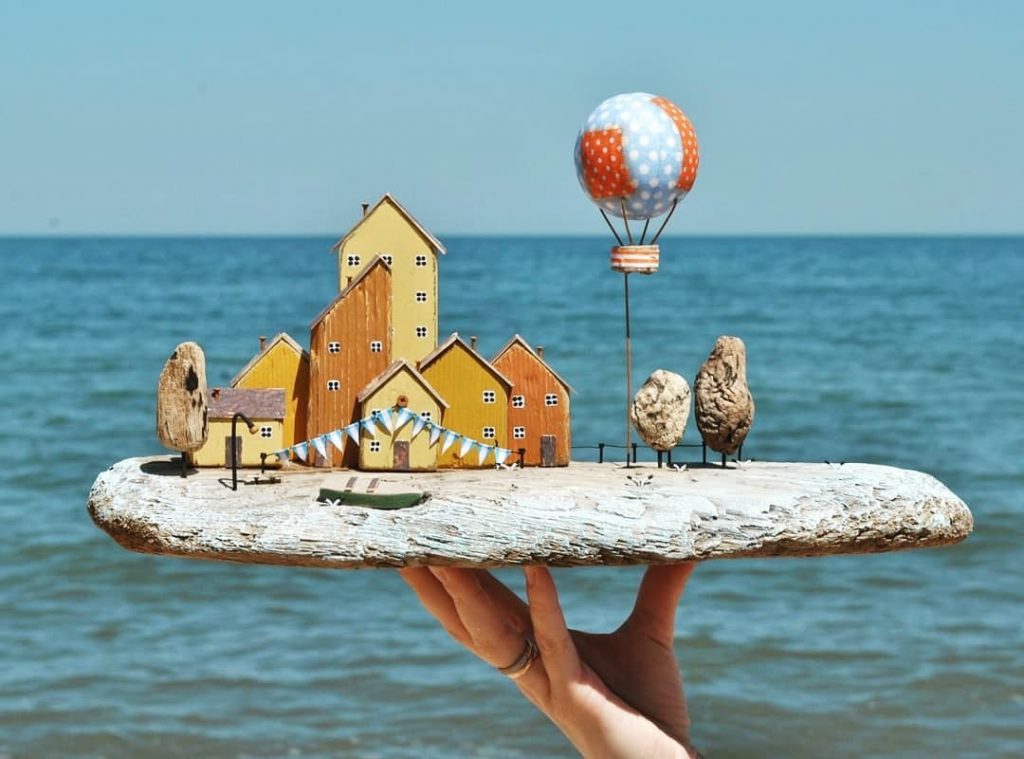 diy thalassina erga diakosmisis